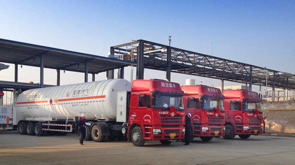 Kamiony na LNG Cina