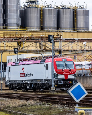 Elektrická lokomotiva - Unipetrol