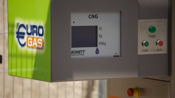 CNG Bonett