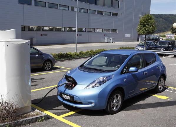 Nissan Leaf