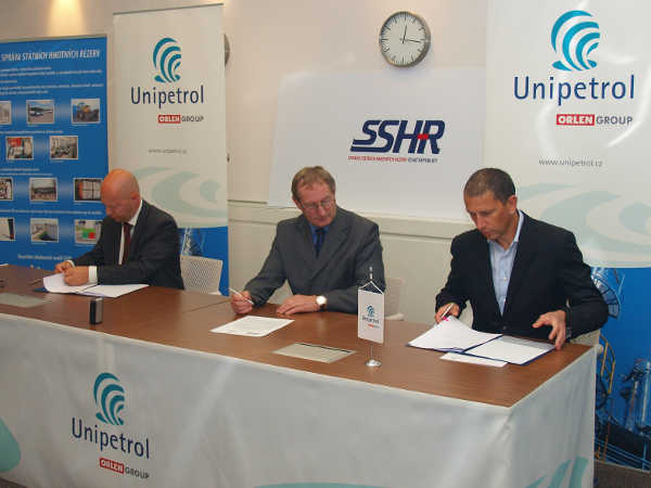 Unipetrol a SSHR